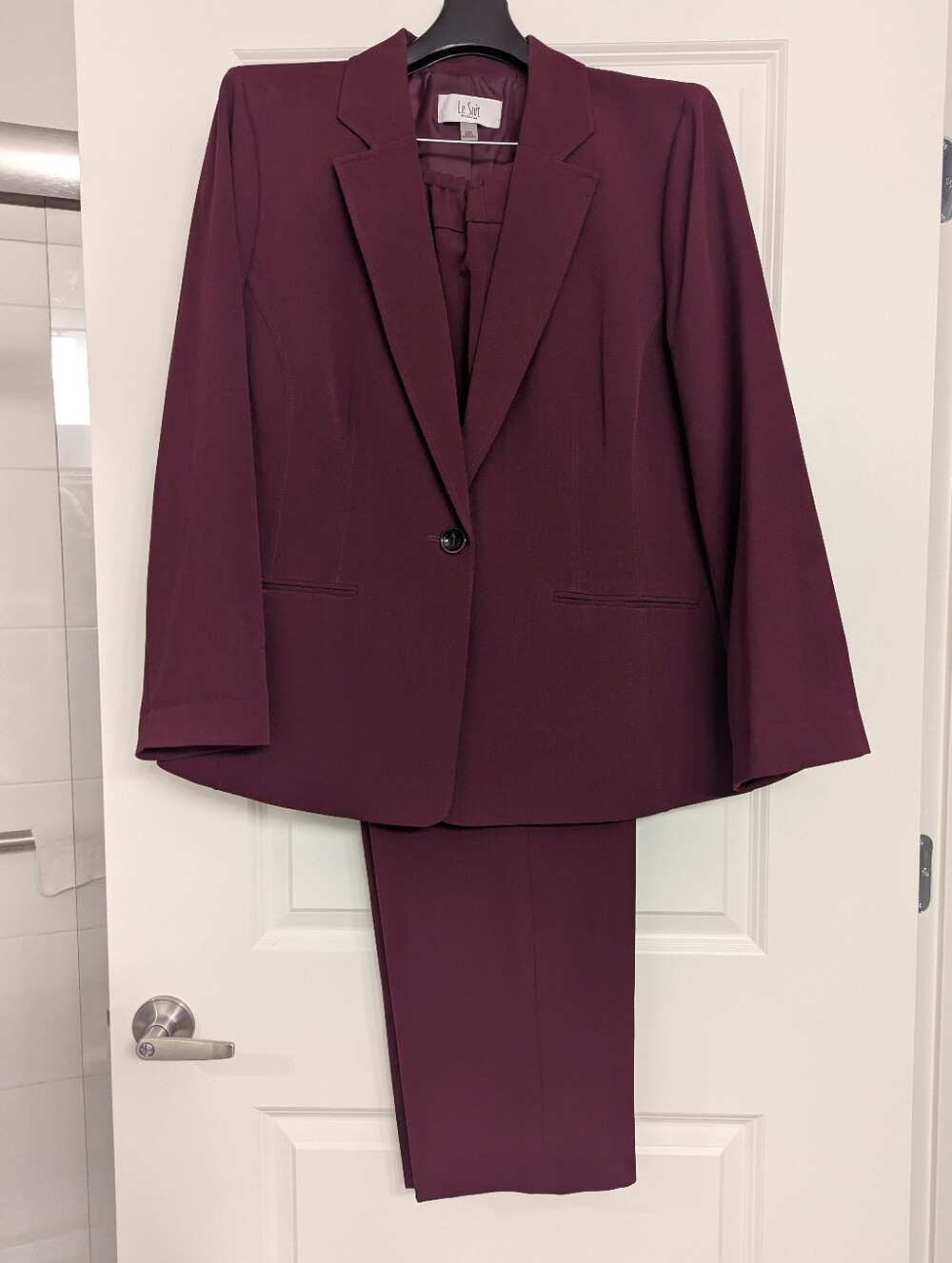 Le Suit Women's Plum Single-Button Blazer and Matching Pants